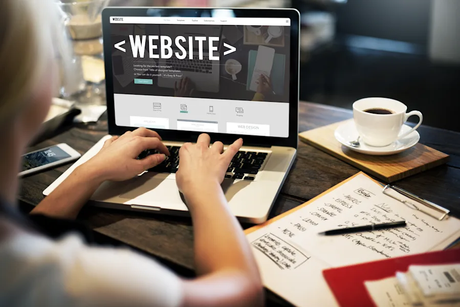 Desenvolvimento de lojas virtuais e websites