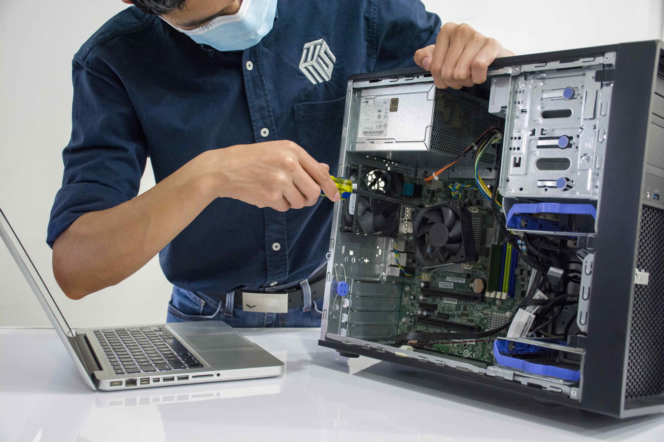 Manutenção e limpeza de computadores